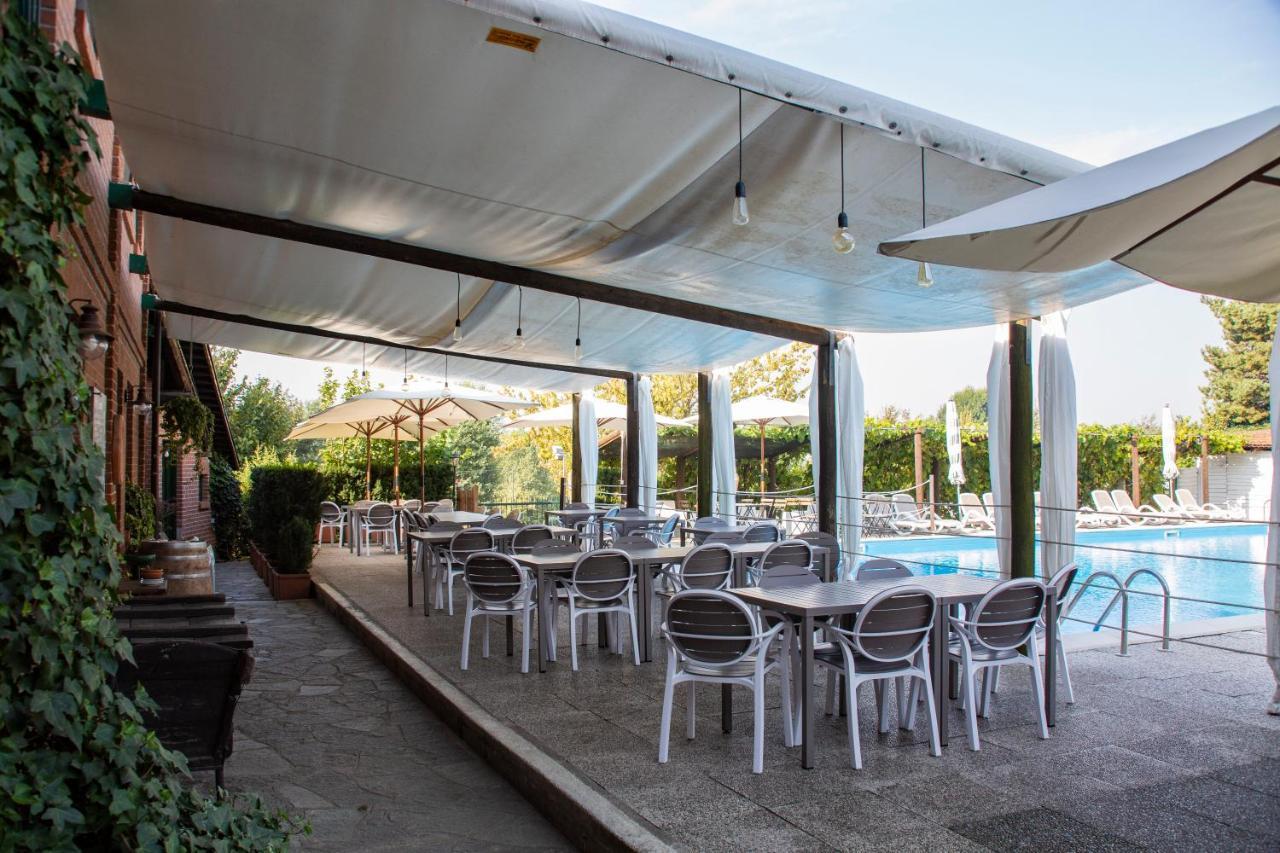Agriturismo La Margherita Carmagnola Bagian luar foto